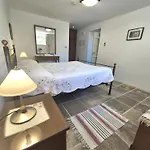 Aunt Maria's * Lefkara