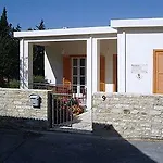 Aunt Maria's * Lefkara