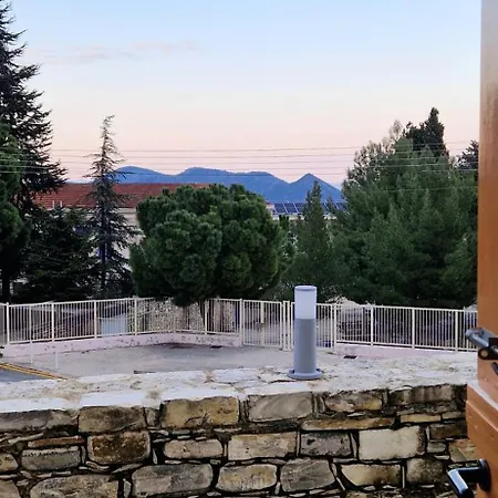 Aunt Maria's * Pano Lefkara