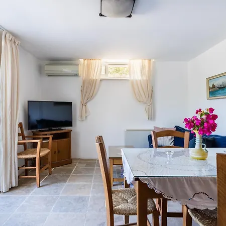 Aunt Maria's شقة *