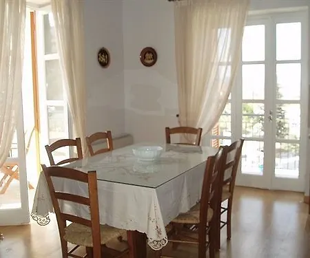 Aunt Maria's Pano Lefkara
